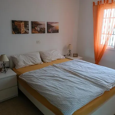 Gepflegter Bungalow Mit Meerblick בית נופש לוס ריאלחוס